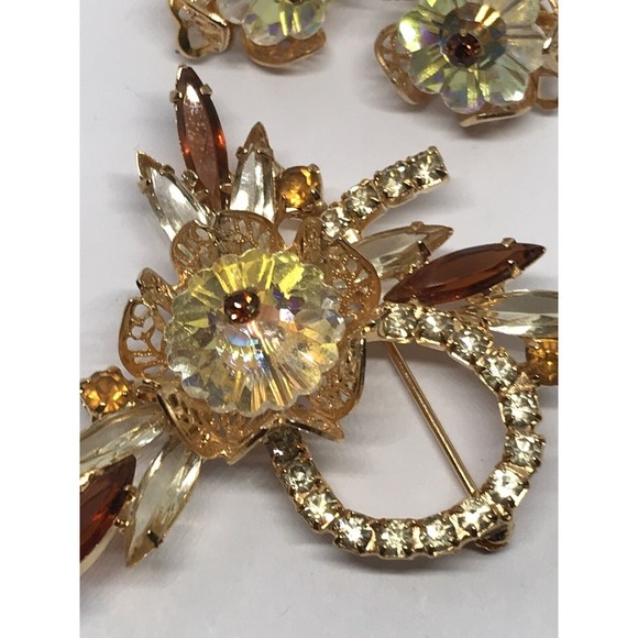 VTG Unsigned Juliana Brooch and matching Clip on earrings - Picture 2 of 7